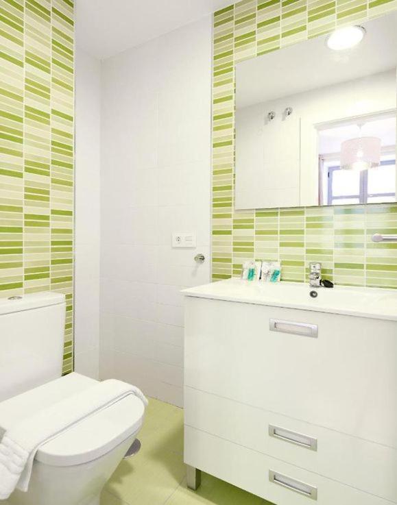 Apartamento Ideal Para Familias En Granada Bagian luar foto