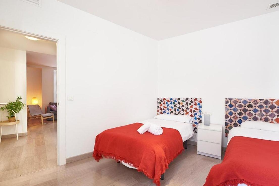 Apartamento Ideal Para Familias En Granada Bagian luar foto